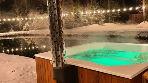 Купель с интегрированным подогревом, 200×200 см Купель с интегрированным подогревом, 200×200 см